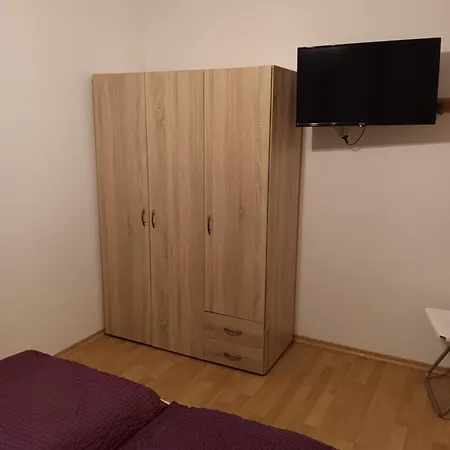Butterfly Apartment *
